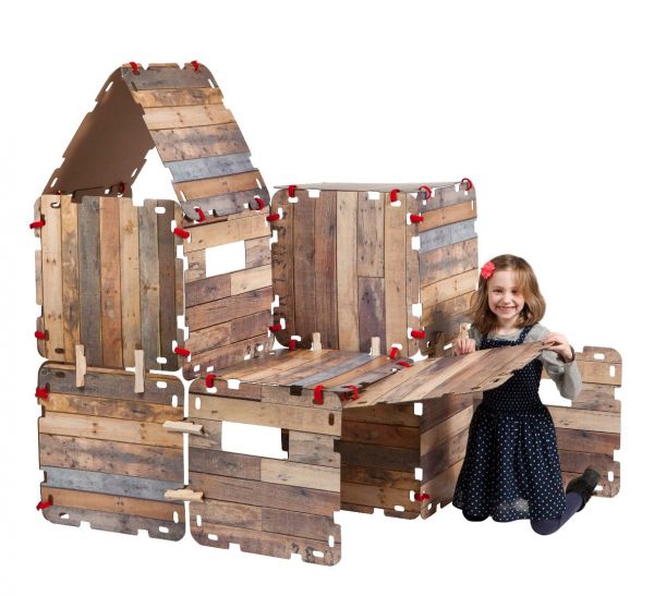 Forts with child 1.jpg