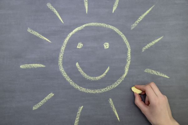 Sonnen Smiley auf Tafel.jpg